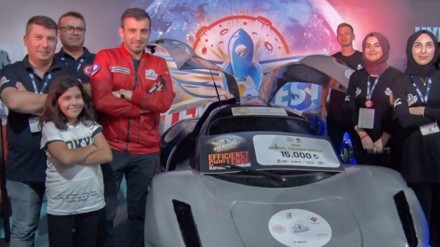 TEKNOFEST Karadeniz'de ‘Görsel Tasarım Ödülü’ kazanan elektrikli aracımız Alparslan’a yoğun ilgi